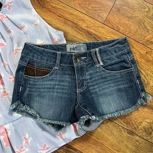 Jolt detail pocket frayed raw hem denim shorts B10-6
